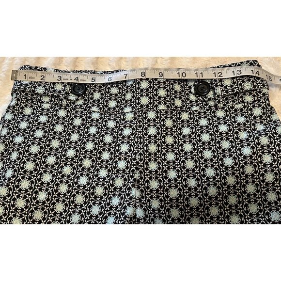 Women's SOHO Apparel Bermuda Mid-Rise Shorts Geometric Pattern Junior's Size M - Picture 7 of 14